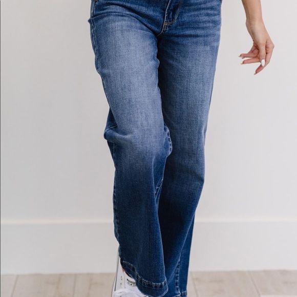 ✨New Kancan Girls Like Me Wide Leg Jeans Regular Plus Denim NWT - Picture 1 of 9